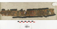 bande décorative d'habillement ; fragment, image 1/2