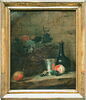 Panier de raisins, gobelet d'argent et bouteille, image 3/3