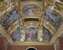 Plafond : Salle des Saisons - au centre de la voûte, composition circulaire: Apollon et Diane. A la voûte au dessus de la corniche, du sud vers le nord : Le Printems, image 8/8