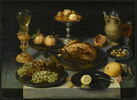 Mets, fruits et verre sur une table, image 1/19