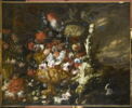 Vase de fleurs et fruits dans un paysage, image 1/12