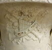 Vase orné de trophées d'instruments de musique, image 2/4