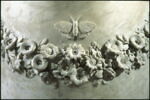Piédestal cylindrique avec base et corniche sculptées de l'Amour et Psyché, image 4/9