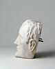 Visage d'un homme portant barbiche, image 3/8