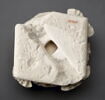 Chapiteau décoré de feuilles de houx, image 3/11