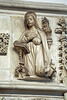 Porte ornée d'un groupe de l'Annociation et d'un ange à mi-corps, image 5/11