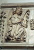 Porte ornée d'un groupe de l'Annociation et d'un ange à mi-corps, image 8/11