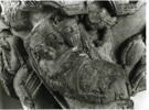 Colonne torse et chapiteau historiés : personnages et êtres fantastiques, Annonce aux bergers, Nativité, Sommeil des Mages, image 18/25