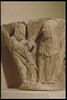 Fragment d'un chapiteau double (?) : l'Annonciation, la Visitation et décor végétal, image 3/7