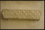 Fragment de frise décoré d'entrelacs, image 3/3
