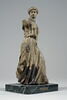 Femme drapée à l'antique, image 8/9