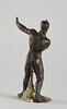Homme nu debout, image 3/8