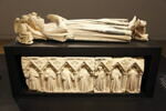 Un clerc sous une arcature, image 2/5