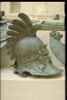 Casque orné d'un masque de feuillage, image 2/3