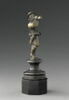 Statuette : chasseur sonnant du cor, image 4/5