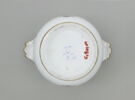 Seau à demi-bouteille ordinaire d'un service offert par Louis XV à Marie-Caroline de Naples (Charlotte-Louise), image 5/12