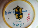 Assiette aux armes des Lanciarini : Latone changeant les paysans en grenouilles, image 4/4