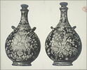 Bouteille forme balustre, d'une paire (oa 3848 bis), image 3/4