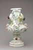 Vase à deux anses, d'une paire (voir OA 5156 bis), image 2/4
