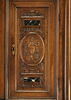 Armoire à deux corps et à décor de plaques de marbre, image 7/11