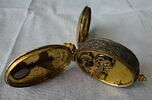 Montre ovale, image 3/13