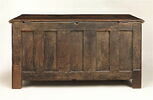 Coffre à décor de profils en buste, image 16/16