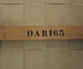 Grand canapé à oreilles, d'un ensemble de cinq pièces (OAR 159-163), image 2/5