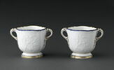 Seau à verres du Roy à relief, d'une paire (voir TH 689), image 3/5