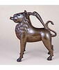 Aquamanile en forme de lion, image 1/2