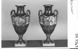 Paire de vases, forme étrusque, image 2/2