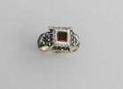 Bague en argent, dite bague de deuil, avec pierre rose foncé, image 3/3
