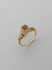 Bague en or émaillé, montée d'une cornaline, image 1/2