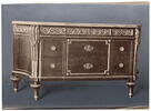 Commode pour le Salon des Nobles de la reine au château de Versailles, image 3/4