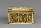 Coffret : Dieu le Père et les Evangélistes ; Vierge allaitant ; Crucifixion ; Saints, image 4/7