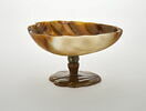 Coupe en forme de coquille, image 2/2