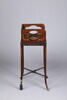 Petite table de chevet à caisson, image 4/7