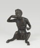 Statuette : satyre assis sur un vase et buvant, image 1/5