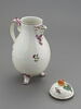 Cafetière à décor de fleurs et fruits, modelé en léger relief et peint au naturel
vers 1770-1775
Du même ensemble, voir aussi le pot à sucre OA 11877, image 2/7
