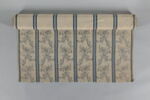 Lampas moiré décoré de feuillages en bandes séparés par cinq bandes verticales bleues, image 1/5