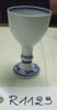 Gobelet, porcelaine de Chine blanche à décor en relief avec bordures bleues, image 5/5