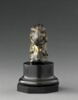 Statuette : tête de rapace, image 2/5