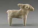 figurine, image 3/4
