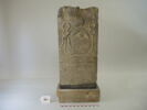 stèle, image 2/2