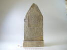 stèle, image 2/2