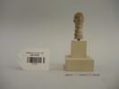 figurine, image 2/3
