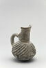 vase, image 2/3