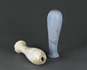 élément du décor architectural  ; élément de mobilier  ; vase  ; manche de miroir, image 4/5