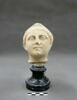statue, image 1/2