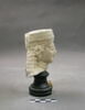 statue, image 2/2
