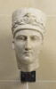 statue, image 2/2